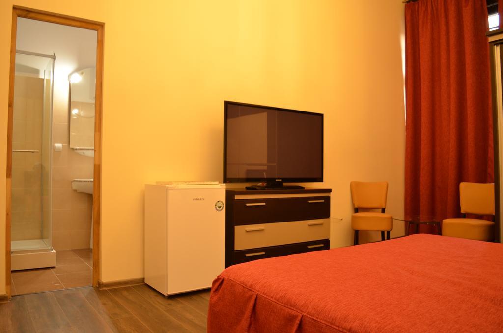 Casa Remo - Guesthouse Turda Exterior photo